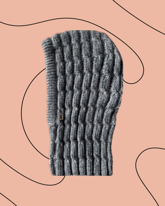 Cagoule tricoté à la main
